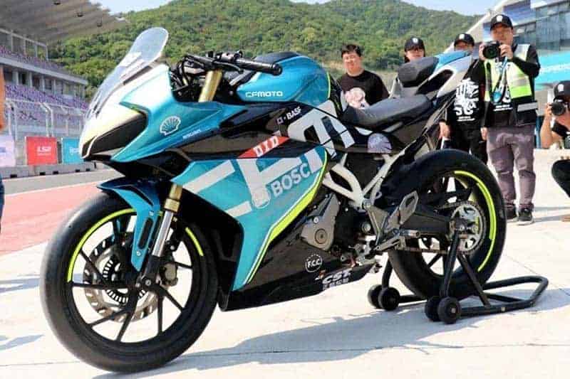 CF Moto เผยโฉม 250SR สปอร์ตไบค์ 250 ซีซี ตัวต้นแบบ บอดี้โฉบเฉี่ยว หน้าตาดุดัน | MOTOWISH 4