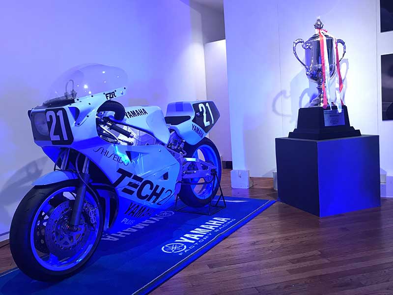 Yamaha เผยโฉม YZF-R1 TECH 21 รถล่าแชมป์ 5 สมัยติด รายการ Suzuka 8 Hours 2019 | MOTOWISH 3