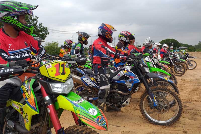 สายฝุ่นสุดมันส์ Kawasaki Enduro 3 Hrs. สนามแรกของปี 2019 ณ เมืองดอกบัว จ.อุบลราชธานี | MOTOWISH 3