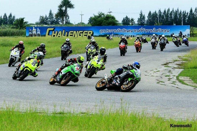 สายเขียวเตรียมรถพร้อมลั่น!! Kawasaki Road Racing Championship 2019 สนามที่ 2 | MOTOWISH