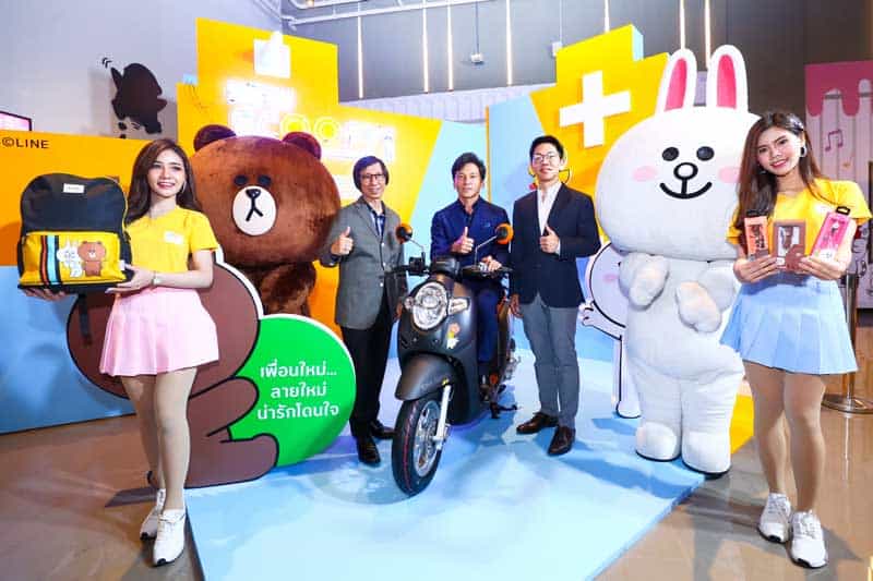 Honda เปิดตัว New Scoopy i รุ่นพิเศษสำหรับคนรัก LINE FRIENDS Special Edition 5,000 คัน | MOTOWISH 3