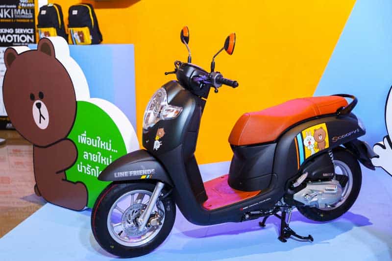 Honda เปิดตัว New Scoopy i รุ่นพิเศษสำหรับคนรัก LINE FRIENDS Special Edition 5,000 คัน | MOTOWISH 4