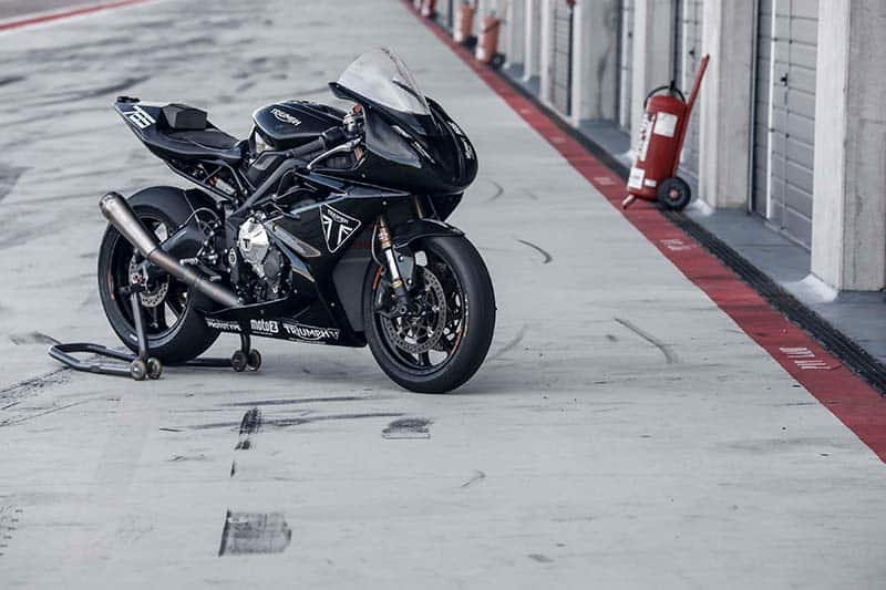 23 ส.ค. เปิดตัว “Triumph Daytona Moto2 765 Limited Edition” ในการแข่งขัน MotoGP ที่ซิลเวอร์สโตน | MOTOWISH 4