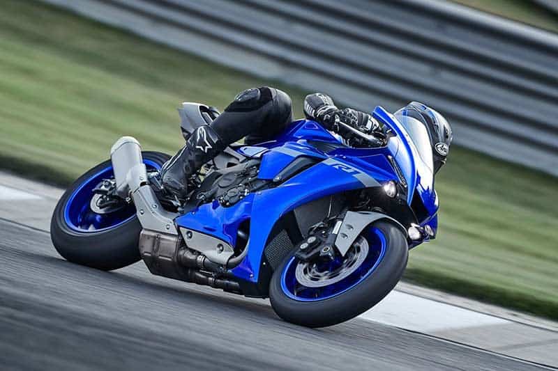 เปิดตัว Yamaha YZF-R1M / YZF-R1 2020 หน้าใหม่ โหด ดุดัน ใส่ออฟชั่นจัดเต็ม | MOTOWISH 8