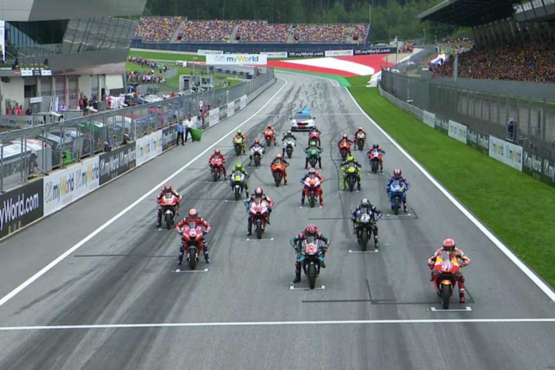 ย้อนหลังการแข่งขัน MotoGP 2019 สนามที่ 11 AustrianGP มาร์เกซบู๊เดือดโดวิสุดมันส์ยันโค้งสุดท้าย!! | MOTOWISH