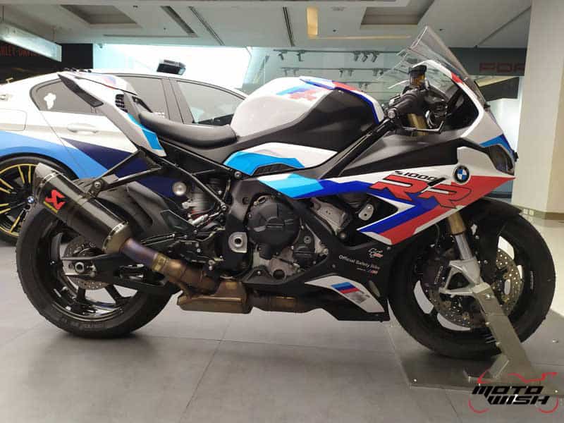 ยลโฉมรถ BMW S1000RR Official Safety Bike MotoGP 2019 ก่อนลงวาดลวดลายที่สนามช้างฯ | MOTOWISH 2