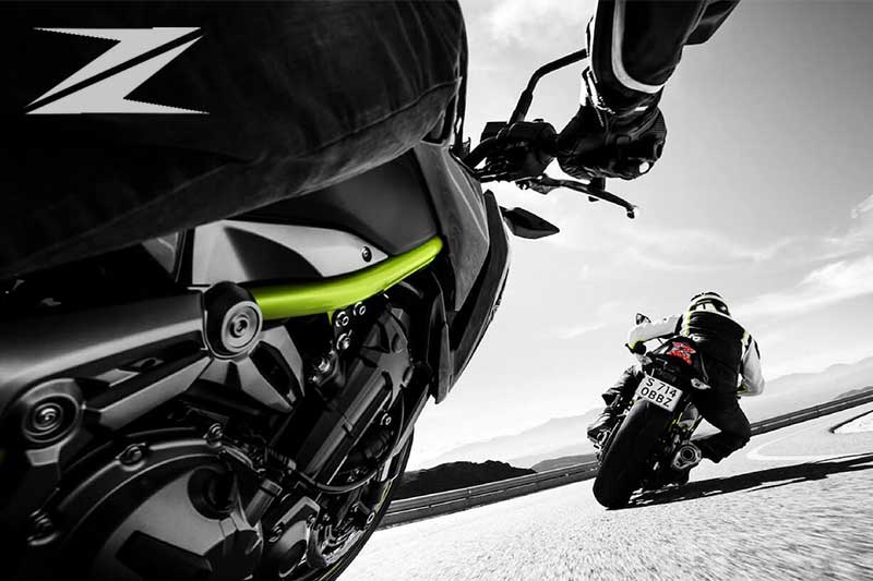 ใครขี่ Naked Bikes อยากลองแข่งในสนาม Kawasaki จัดให้!! | MOTOWISH