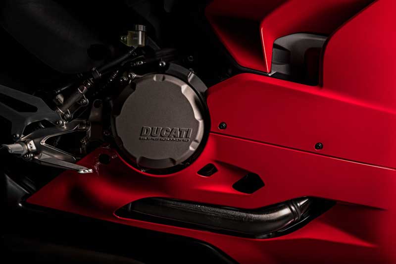 Ducati เปิดตัว "Panigale V2 2020" ถอดแบบความเท่ ตามรุ่นพี่ V4 | MOTOWISH 3