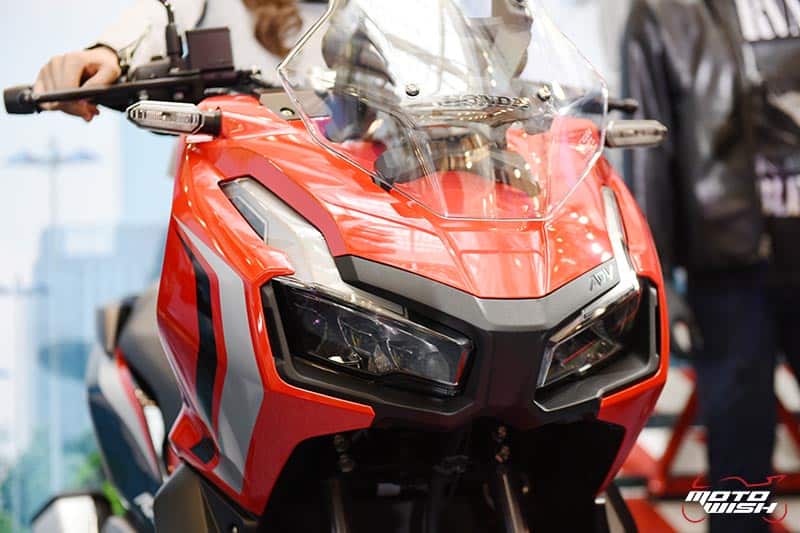 เปิดตัวปั๊บ รับรถเลย New Honda ADV150 สตรีทแอดเวนเจอร์ไบค์ ราคาไม่ถึงแสน | MOTOWISH 10