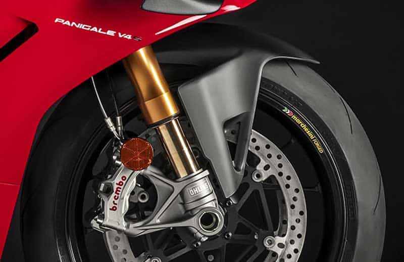 “New Ducati Panigale V4 2020” เปิดตัวอย่างเป็นทางการ พร้อมยกชิ้นส่วนจาก “V4R” มาใส่ | MOTOWISH 6