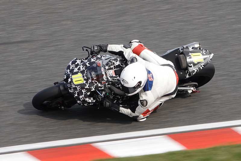 ช่างภาพญี่ปุ่นตาดี พบ All New Honda CBR1000RR 2020 วิ่งทดสอบในสนาม Suzuka | MOTOWISH 1