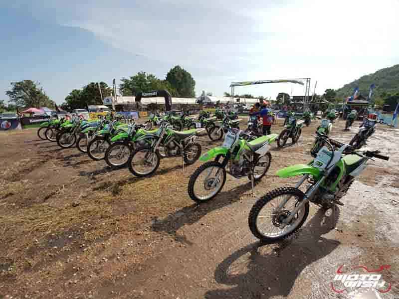 องศาความมันส์ทะลุปรอทแตก Kawasaki Enduro 3 Hrs. สนาม 4 จังหวัดสุพรรณบุรี | MOTOWISH 4