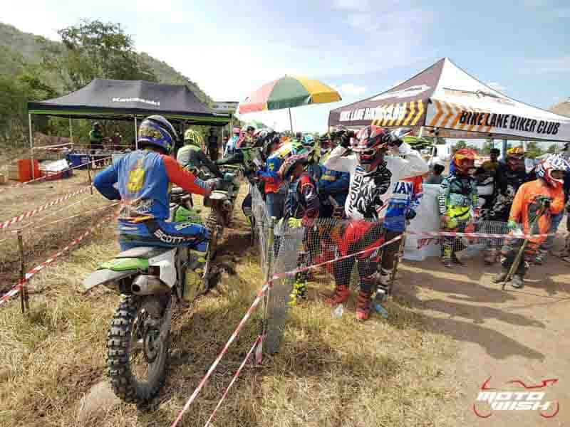 องศาความมันส์ทะลุปรอทแตก Kawasaki Enduro 3 Hrs. สนาม 4 จังหวัดสุพรรณบุรี | MOTOWISH 6