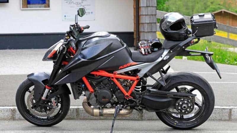 คลิปยั่วน้ำลาย ก่อนเปิดตัว KTM 1290 Super Duke R 2020 ในงาน EICMA Show ปลายปีนี้ | MOTOWISH 2