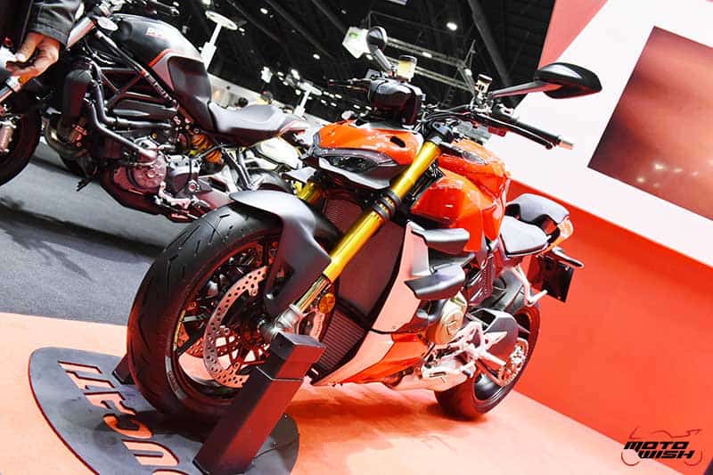 เผยโฉมเน็คไบค์สายโหด Ducati Streetfighter V4 และ Streetfighter V4S เริ่มต้นที่ 8.99 แสน (Motor Expo 2019) | MOTOWISH 7