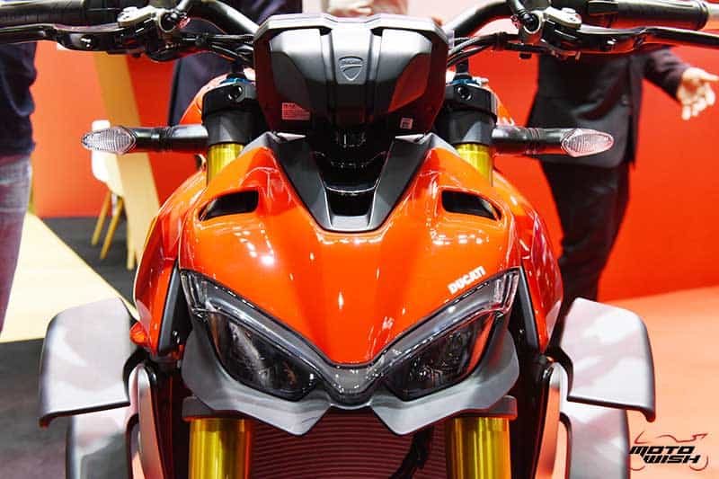 เผยโฉมเน็คไบค์สายโหด Ducati Streetfighter V4 และ Streetfighter V4S เริ่มต้นที่ 8.99 แสน (Motor Expo 2019) | MOTOWISH 5