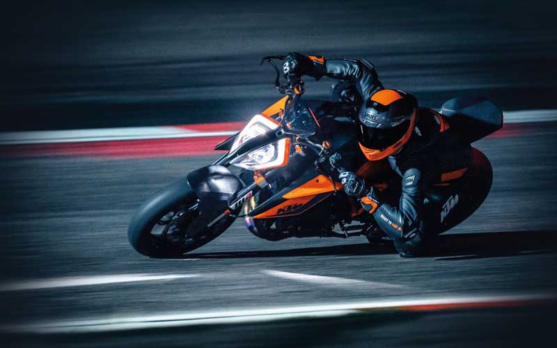 เปิดตัว KTM 1290 Super Duke R 2020 มาเพื่อฆ่าเน็คเก็ตไบค์ทั้งปวง | MOTOWISH 2