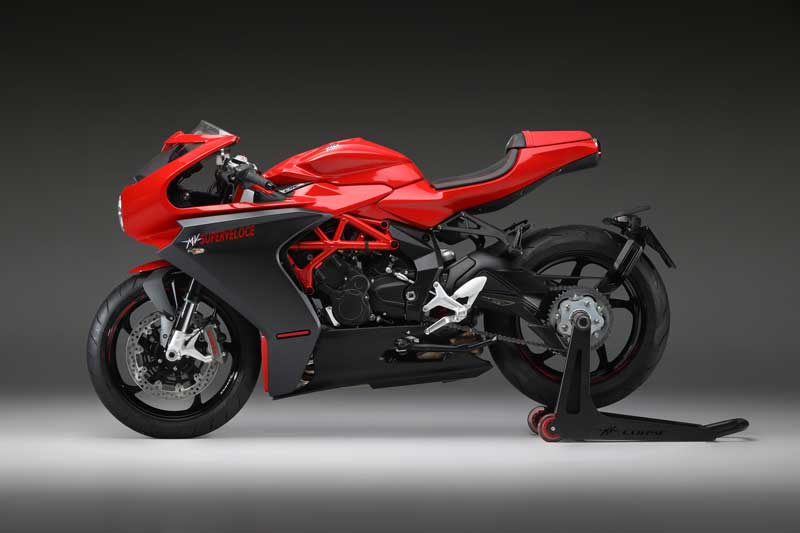 MV Agusta เปิดตัวเรโทรไบค์ “Superveloce 800 2020” อย่างเป็นทางการ ราคาสบายกระเป๋ากว่าเดิม | MOTOWISH 1