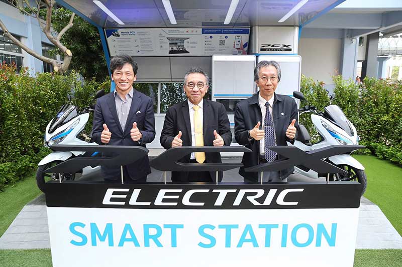 เอ.พี. ฮอนด้า ยกระดับด้านรถจักรยานยนต์ไฟฟ้า เปิดตัว PCX Electric Smart Station ศึกษารูปแบบ EV Sharing ครั้งแรกในไทย | MOTOWISH 2