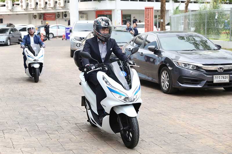 เอ.พี. ฮอนด้า ยกระดับด้านรถจักรยานยนต์ไฟฟ้า เปิดตัว PCX Electric Smart Station ศึกษารูปแบบ EV Sharing ครั้งแรกในไทย | MOTOWISH 5