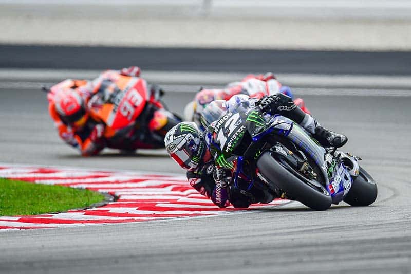 ย้อนหลังการแข่งขัน MotoGP 2019 สนามที่ 18 MalaysianGP "บีญาเลส" ท็อปฟอร์มกดเวลาหนี "มาร์เกซ" ทวงบัลลังก์แชมป์ | MOTOWISH