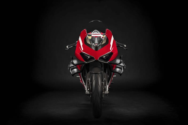 เปิดตัว Ducati Panigale V4 Superleggera สุดยอดซูเปอร์ไบค์ แรงม้า 234 ตัว | MOTOWISH 4