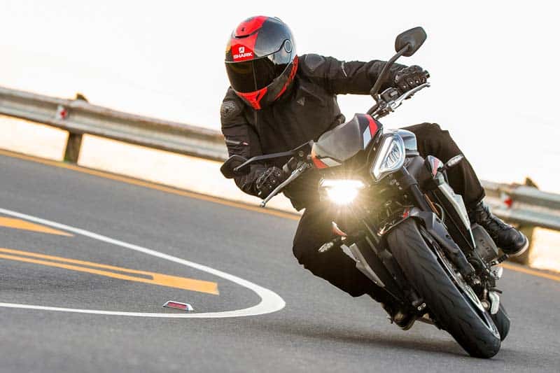 Triumph เปิดตัว Street Triple R 2020 เครื่อง 765 ซีซี ปรับปรุงใหม่ ราคาถูกลงกว่าเดิม | MOTOWISH 3