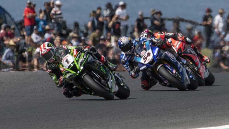 ชมให้ชัด MotoGP vs WorldSBK เวลาต่อรอบ “มาร์เกซ” กับ “เรีย”