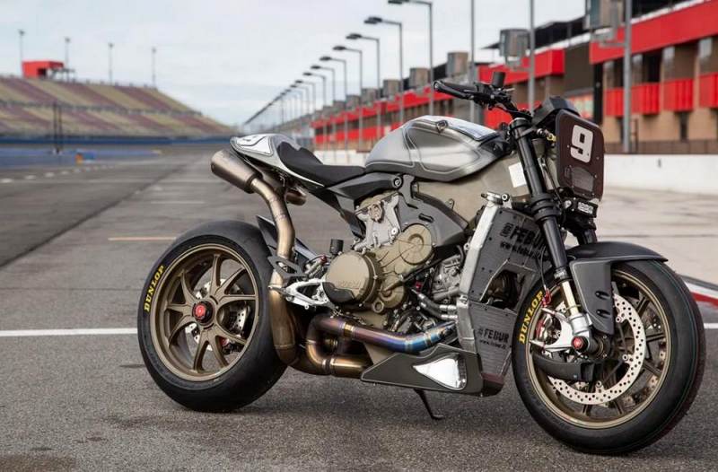 ducati 1199 panigale superleggera naked-4