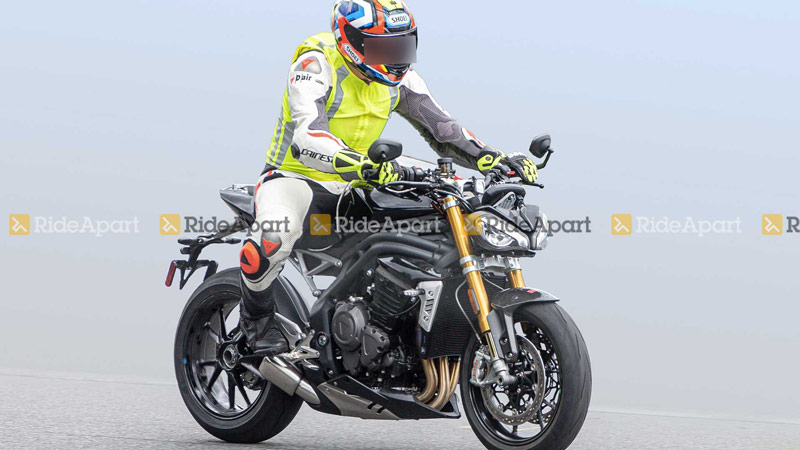 spy-shot-triumph-speed-triple-1160