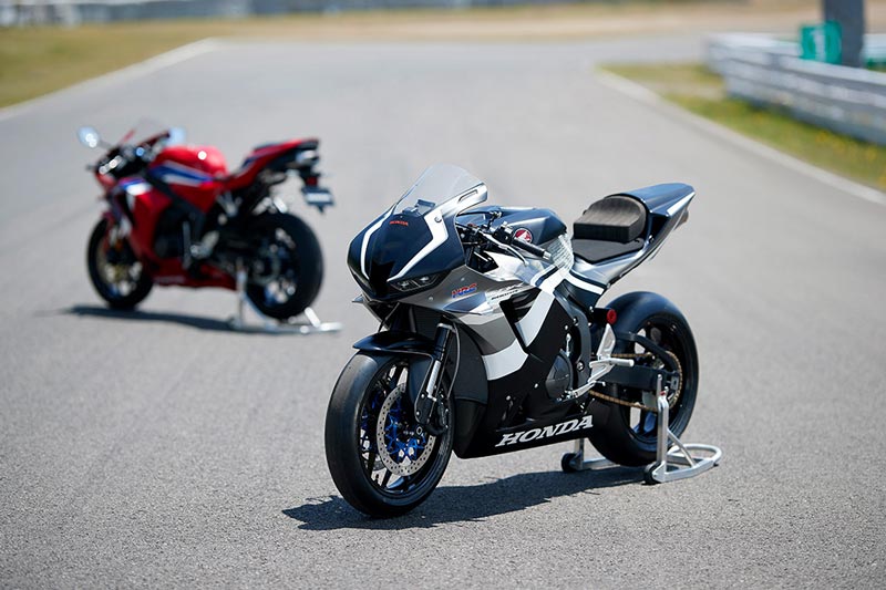 2021-Honda-CBR600RR-10