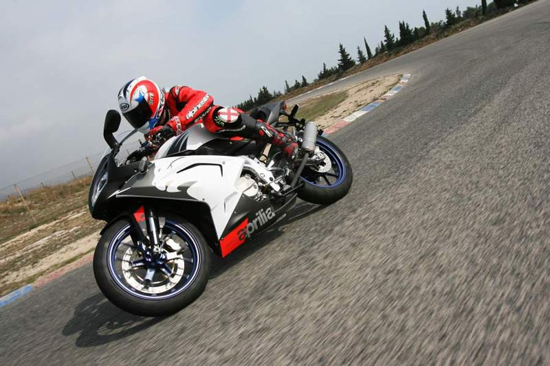 Aprilia-sport-bike