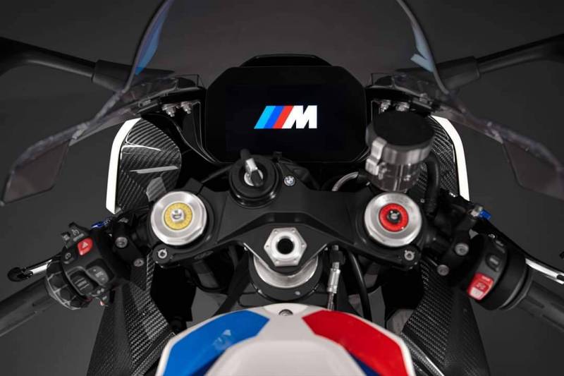 BMW M1000RR-1-10