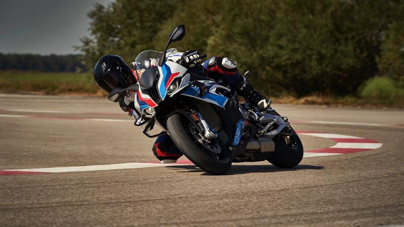 bmw m1000rr