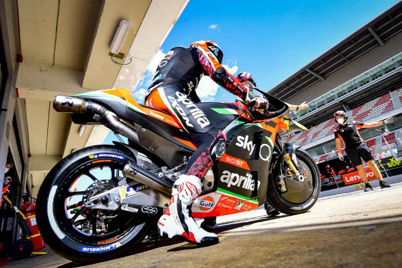 motogp aprilia team