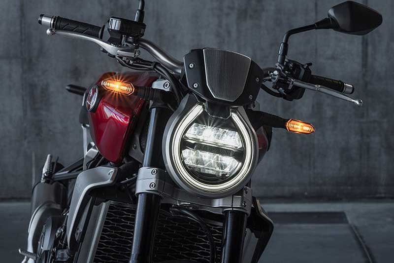 Honda-CB1000R-2021--2