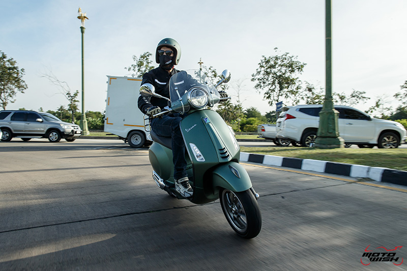 Vespa Primavera S 150 i-Get ABS Safari Special Edition 2