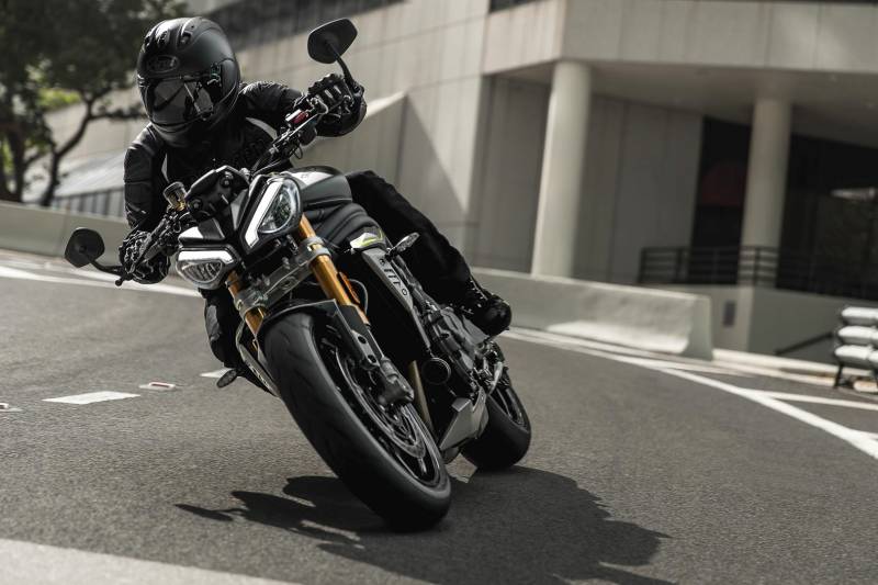 2021-Triumph-Speed-Triple-1200-RS-5 (2)