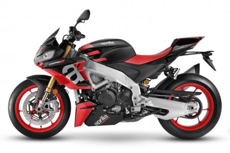 Aprilia-Tuono-V4-Factory-1