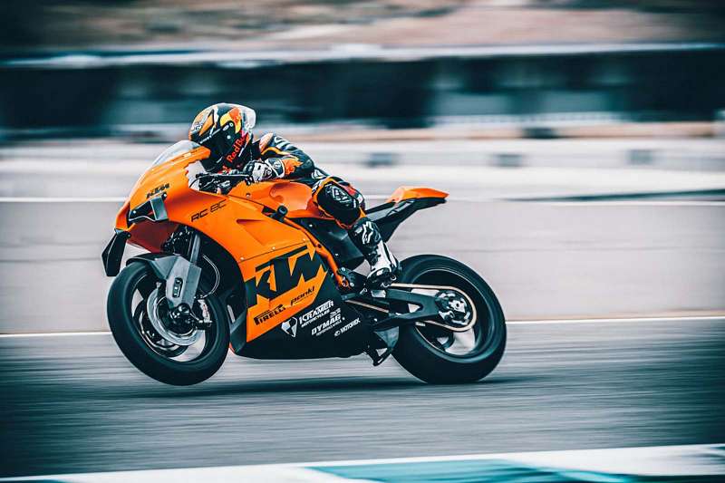 _KTM-RC-8C-9