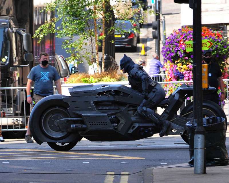 _batman motorcycle-2
