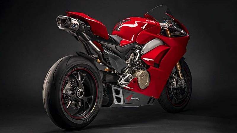 _termignoni-4-uscite-exhaust-system-ducati-panigale-v4---rear