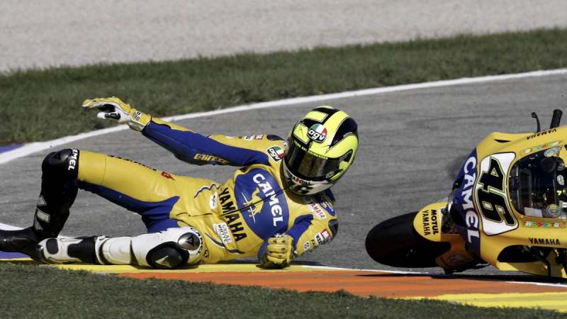 valentino rossi motogp biography-10