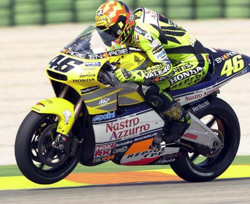 valentino rossi motogp biography-7