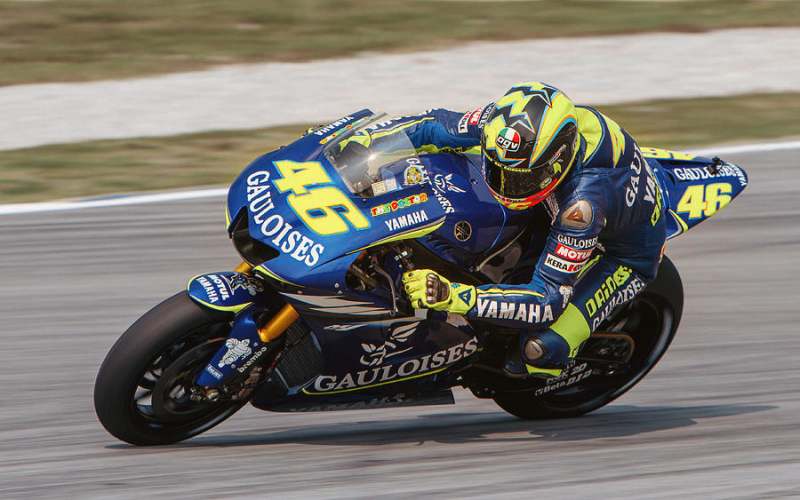 valentino rossi motogp biography-9