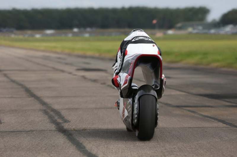 _White Motorcycles WMC250EV Electric Bike Record Speed Testing-4