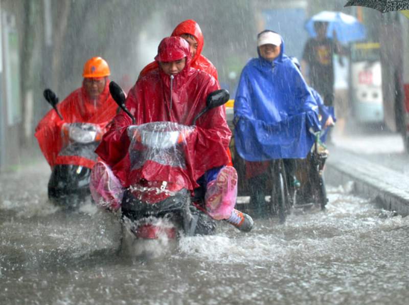 _ride motorcycle flood-1