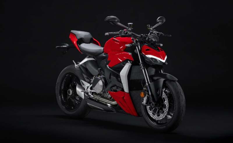 _Ducati-Streetfighter-V2-4