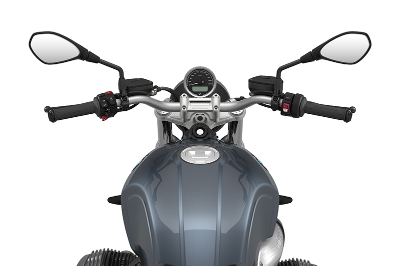 The BMW R nineT Pure (2)