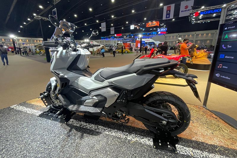 All New X-ADV750 1